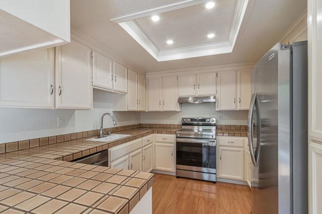 2421 Rebecca Lynn Way, Santa Clara CA: https://media.crmls.org/mediaz/805cac06-8821-49e9-bbcd-ba1b5f1d48fc.jpg
