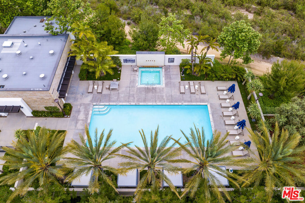 805cea75 94fc 4c97 A22b 2d12bebe5fa5