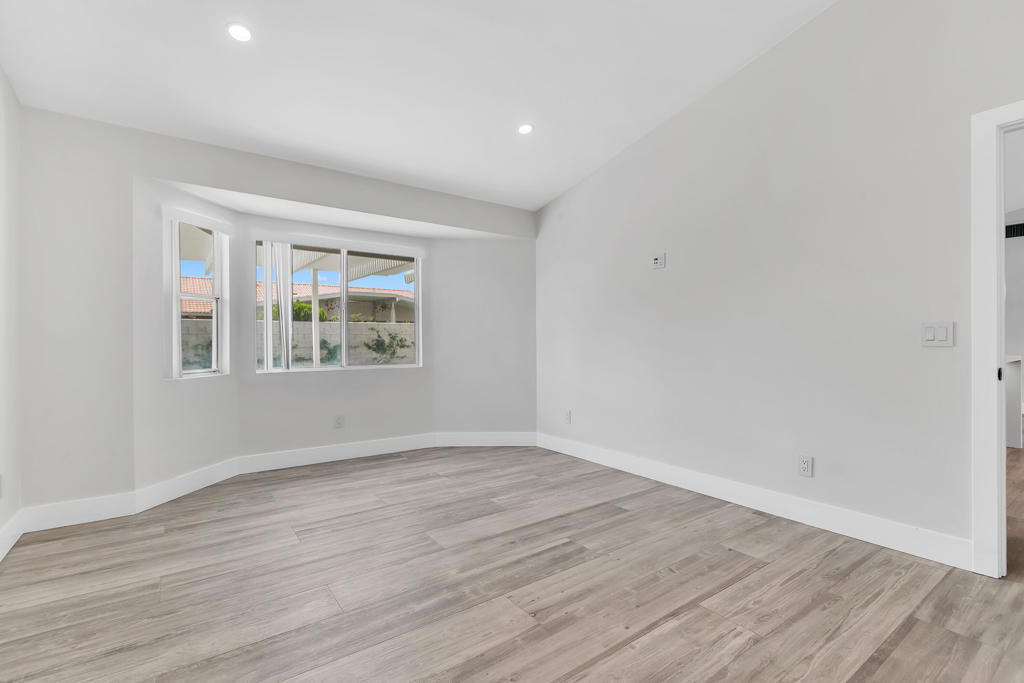 MLS #219131300DA image #19