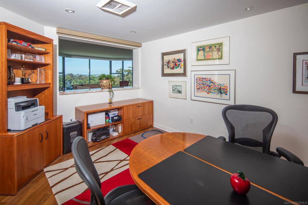 MLS #250026576SD image #7