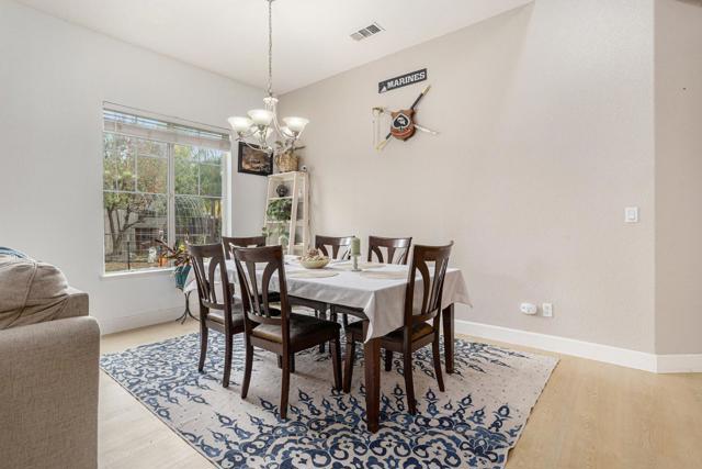 130 Ridge Crest Court, Oakley CA: https://media.crmls.org/mediaz/805fe0b7-7dcc-4844-9365-16e3e29b99aa.jpg