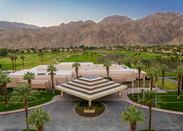 57916 Interlachen, La Quinta CA: https://media.crmls.org/mediaz/80600970-ba9e-4294-8da5-1fa301b9b1f5.jpg
