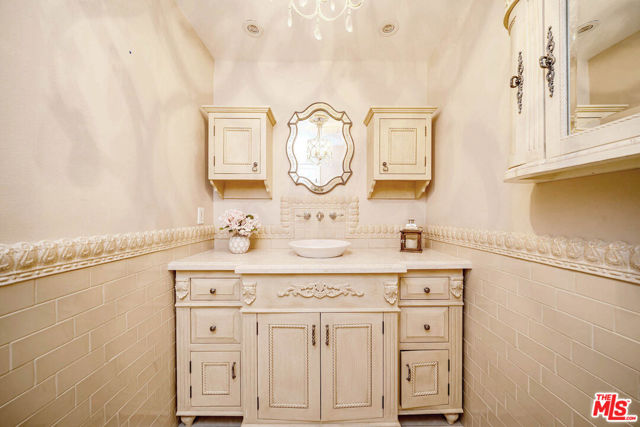 27 Horseshoe Lane, Palos Verdes Peninsula, California 90274, 4 Bedroom Bedrooms, 0 ,4 BathroomBathrooms,Residential,For Sale,Horseshoe,0,26855601 27 Horseshoe Lane, Palos Verdes Peninsula, California 90274, 4 Bedroom Bedrooms, 0 ,4 BathroomBathrooms,Residential,For Sale,Horseshoe,0,26855601
