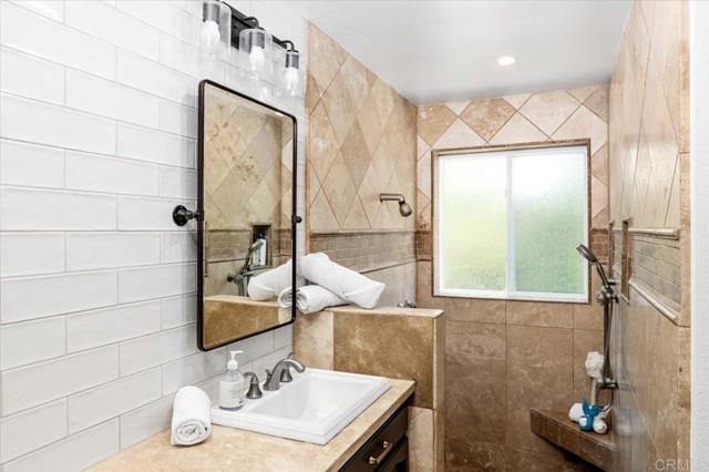 Detail Gallery Image 23 of 34 For 668 Matagual, Vista,  CA 92081 - 4 Beds | 3 Baths