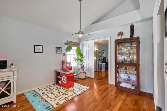 4517 Big Sur Street, Oceanside CA: https://media.crmls.org/mediaz/8062eb86-77fe-4343-8030-9f0a2974faa8.jpg