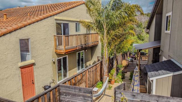 158 Tiburon Court, Aptos CA: https://media.crmls.org/mediaz/80631367-0d7d-4005-aa83-9e0cc0de2eb3.jpg