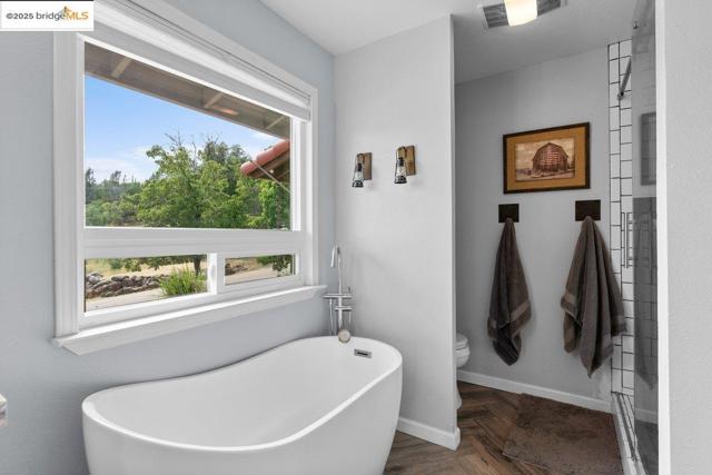 Image 32 of 36 For 15086 Vista Knolls