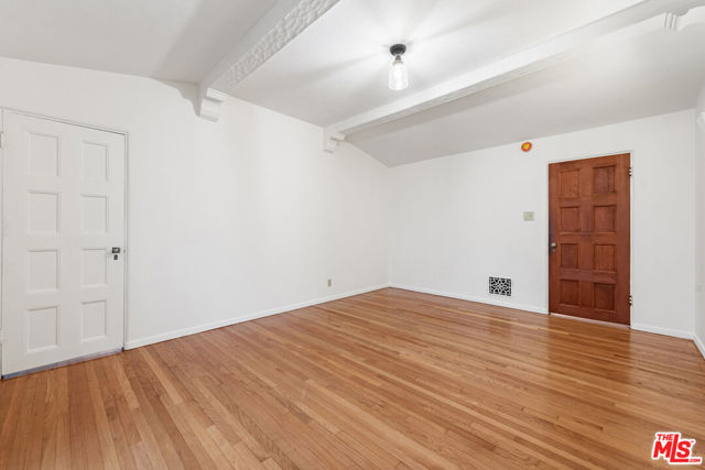 931 S Ogden Drive, Los Angeles CA: https://media.crmls.org/mediaz/8063849a-8e6f-4e8e-bfbe-70bb5ef1c25e.jpg