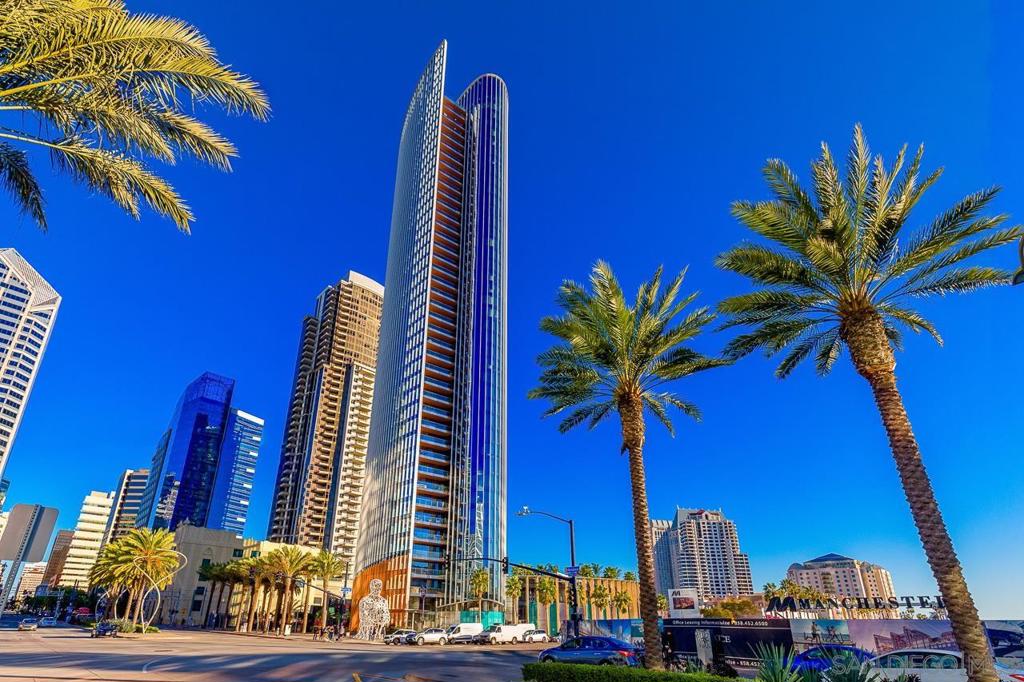 888 W E St 3201, San Diego, CA 92101