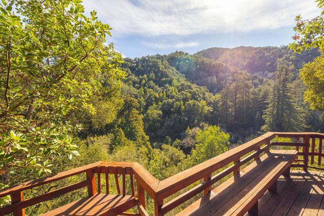36865 Dormody Road, Carmel CA: https://media.crmls.org/mediaz/8064e313-36e4-4479-863b-f34355ff6e07.jpg