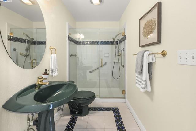 Image 22 of 52 For 783 Solana Dr