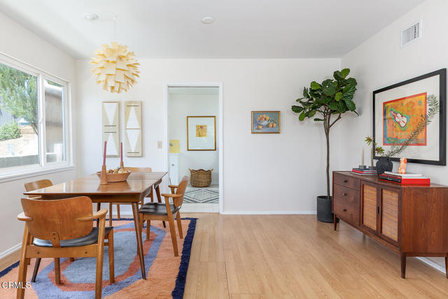 Detail Gallery Image 11 of 29 For 3663 Roderick Rd, Los Angeles,  CA 90065 - 3 Beds | 2 Baths