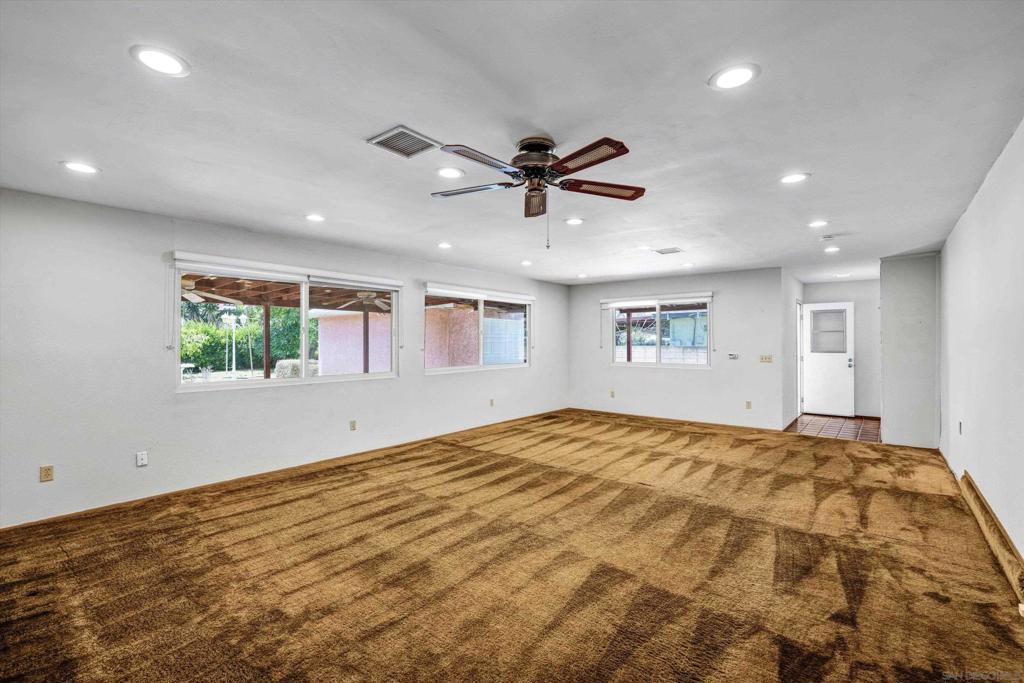 5533 Elgin Ave - photo 16