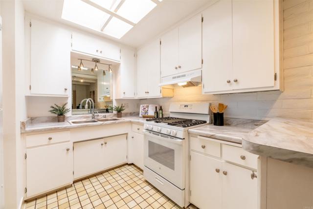 Detail Gallery Image 8 of 26 For 9320 Earl St #44,  La Mesa,  CA 91942 - 1 Beds | 1 Baths