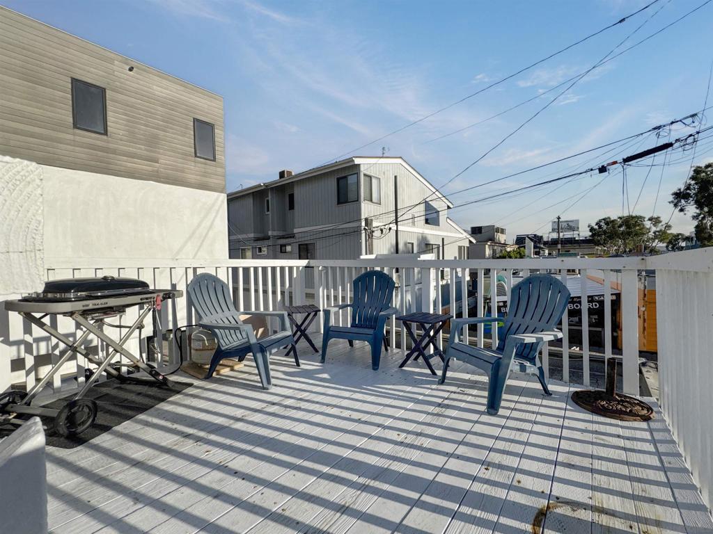 809 Sunset Ct - photo 18