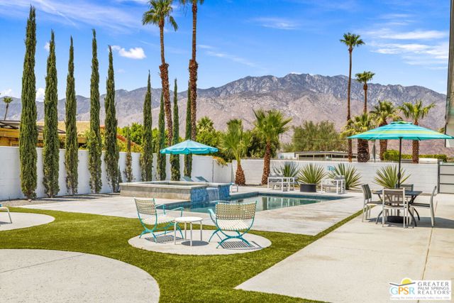 3351 E Paseo Barbara, Palm Springs CA: https://media.crmls.org/mediaz/80680f6d-6f54-4c8b-aa9f-4759fe4a1b47.jpg