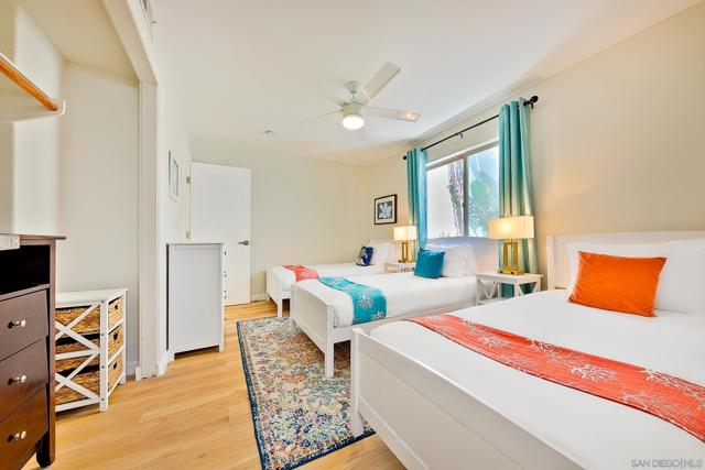 3537 Ocean Front Walk, San Diego CA: https://media.crmls.org/mediaz/8068cb80-a48d-4c11-a923-e2f0dcb4d736.jpg