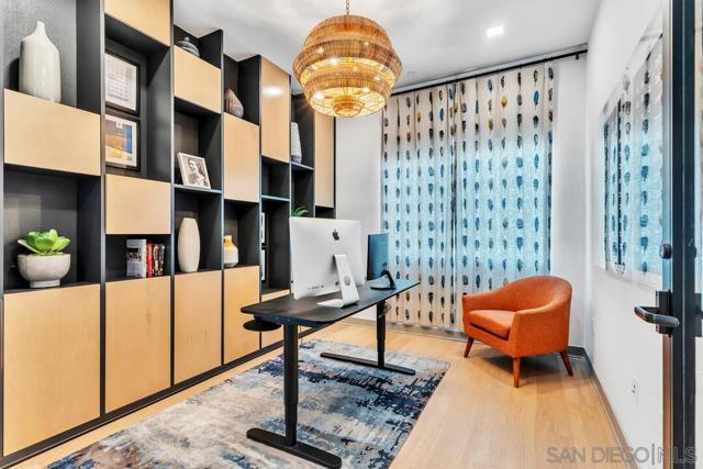 2460 Community Lane, San Diego CA: https://media.crmls.org/mediaz/80698b24-d5da-4b70-b943-e3b21d9e850d.jpg