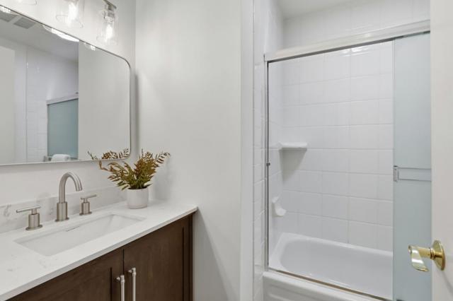 540 Valley Forge Way, Campbell CA: https://media.crmls.org/mediaz/806eb5e9-0763-4a83-ba4f-2feb76eef610.jpg