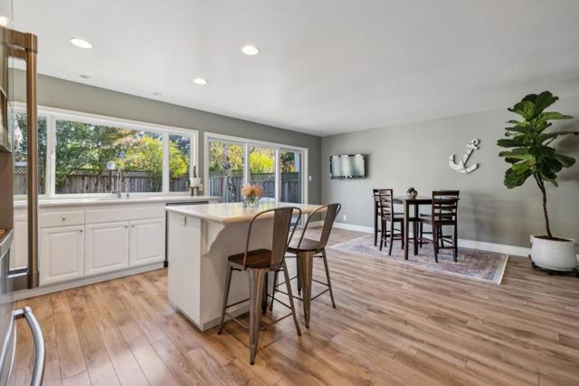 140 Palm Beach Avenue, El Granada CA: https://media.crmls.org/mediaz/806ecc61-0a2a-451d-8a65-b3870a13b01f.jpg