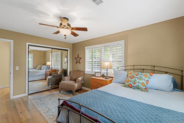 16327 Woodson View Rd, Poway CA: https://media.crmls.org/mediaz/8070b724-3c1a-4aba-bc22-724b9994f30f.jpg