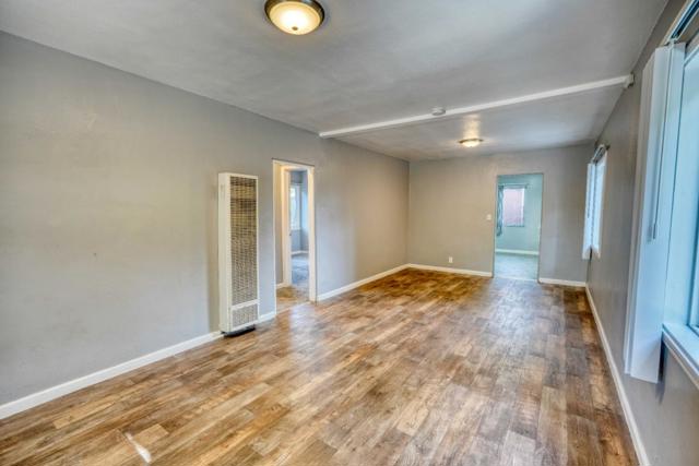 1871 Woodland Avenue, East Palo Alto CA: https://media.crmls.org/mediaz/80721e82-b8f2-419e-8fd9-9d5c79784d9f.jpg