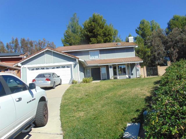 Detail Gallery Image 2 of 25 For 42564 Remora St, Temecula,  CA 92592 - 4 Beds | 2/1 Baths