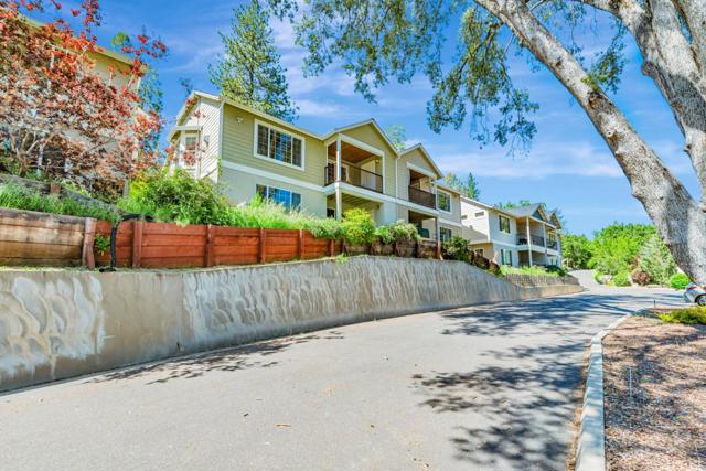 115 Fairway Village Court, Murphys CA: https://media.crmls.org/mediaz/8074496a-835f-4fd1-9af5-e88ae0bd71c2.jpg