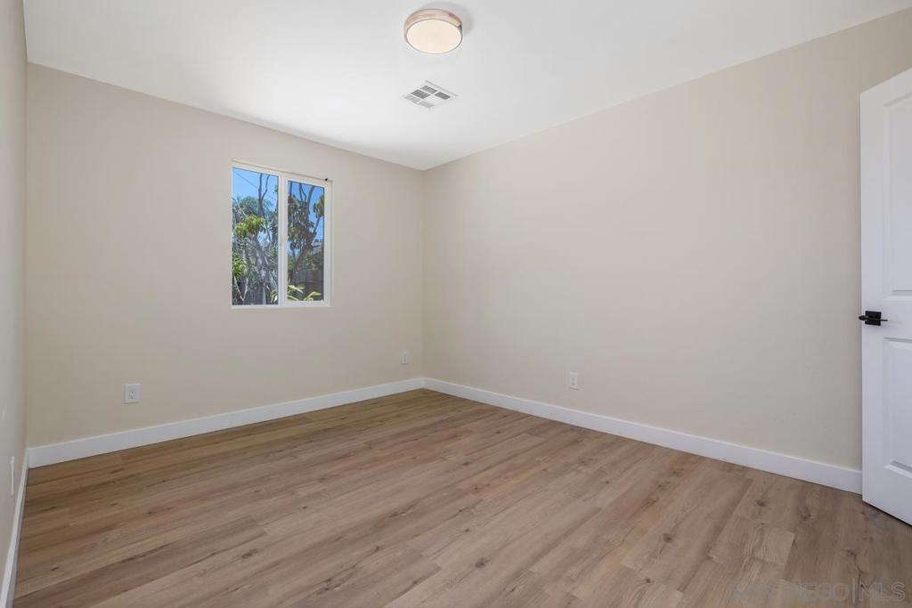 4206 E Overlook Dr. - photo 17