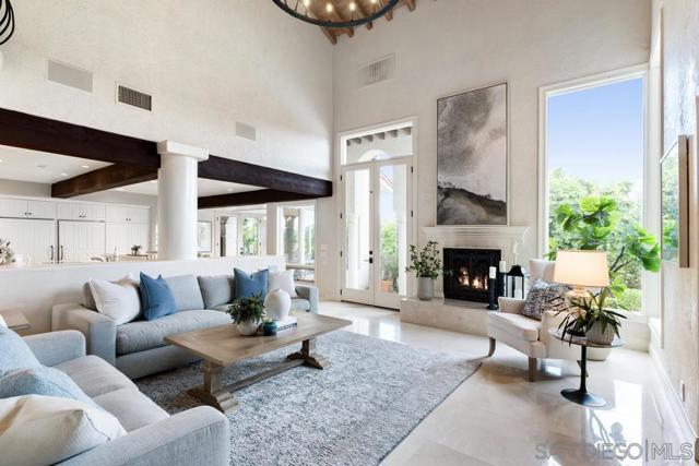 3247 Cerros Redondos, Rancho Santa Fe CA: https://media.crmls.org/mediaz/8076133c-8b40-4310-af89-28136ab3a6a0.jpg