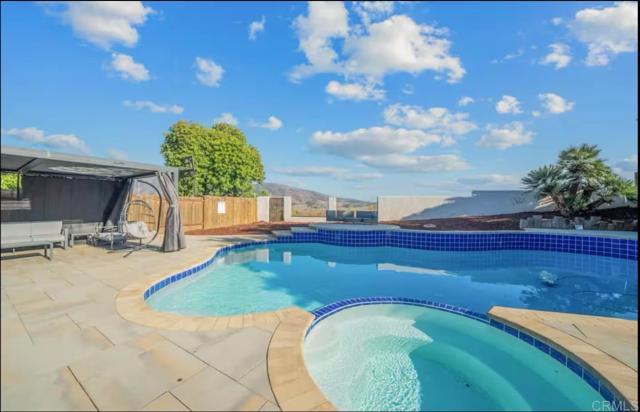 Detail Gallery Image 25 of 28 For 409 Pesca Ct, Spring Valley,  CA 91977 - 3 Beds | 2 Baths