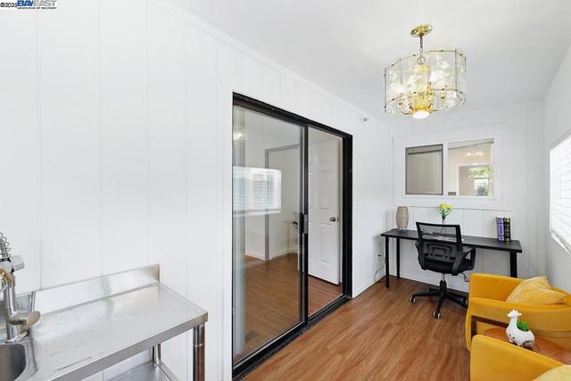 232 Longford Dr, South San Francisco CA: https://media.crmls.org/mediaz/807849ee-0971-42f3-80b4-301c09409519.jpg