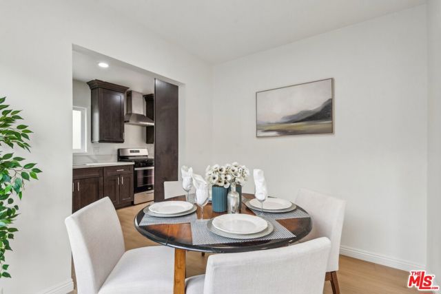 834 E 90th Street, Los Angeles CA: https://media.crmls.org/mediaz/8079e657-9c5e-42d0-a9fc-bd9f25f9df9f.jpg