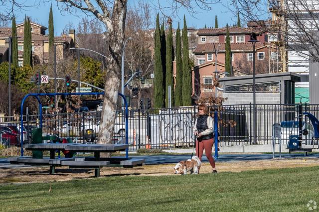 4986 Grayhawk Court, Dublin CA: https://media.crmls.org/mediaz/8079ffc1-4751-413d-9b20-40e87595d275.jpg