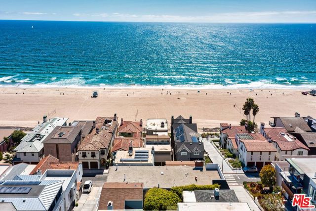 116 35th Street, Manhattan Beach, California 90266, 6 Bedrooms Bedrooms, ,5 BathroomsBathrooms,Residential,Sold,35th,22176385