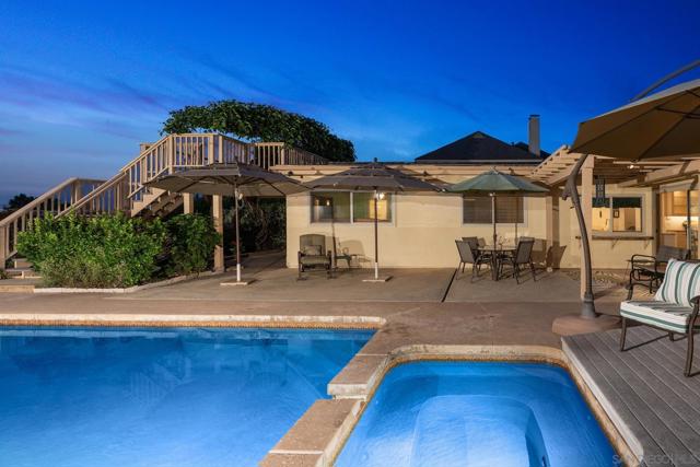1745 Tamarack Ave, Carlsbad CA: https://media.crmls.org/mediaz/807aa8e1-0d08-4af3-9123-305a2455a7ce.jpg