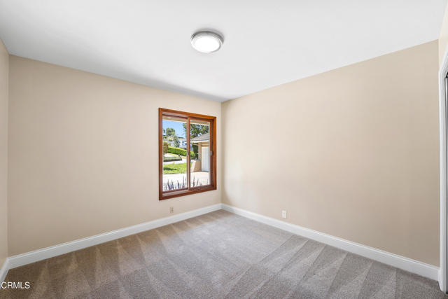 1027 Garrido Drive, Camarillo CA: https://media.crmls.org/mediaz/807ae5b5-9b17-4632-9545-85af471ddc89.jpg