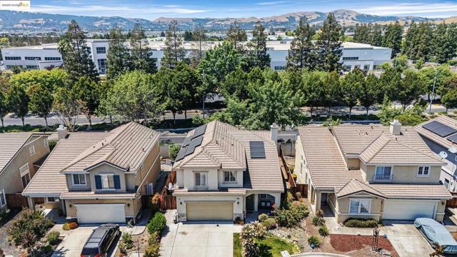 5736 Idlewood Street, Dublin CA: https://media.crmls.org/mediaz/807db09f-ee74-4e21-aea2-85f11324f151.jpg