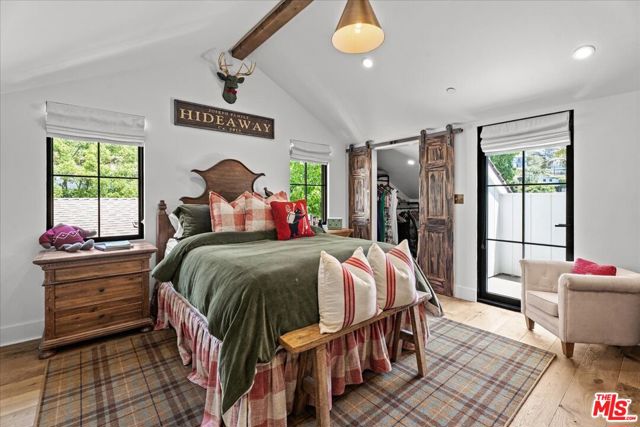 2835 Westbrook Avenue, Los Angeles CA: https://media.crmls.org/mediaz/807dd465-5a43-4b5f-bd3f-67aa171d5d23.jpg