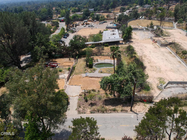 1962 E Loma Alta Drive, Altadena CA: https://media.crmls.org/mediaz/807e399f-7f31-4594-8b9f-3412ff2ba2c6.jpg