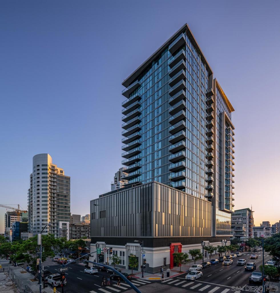 MLS #230024090SD img 1