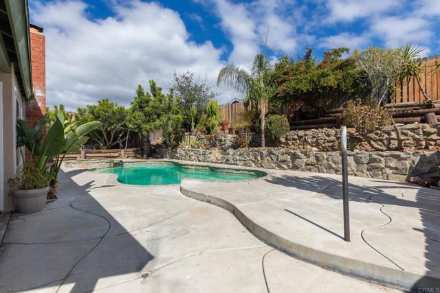 Detail Gallery Image 26 of 32 For 13517 Del Marino Ave, Poway,  CA 92064 - 3 Beds | 2 Baths