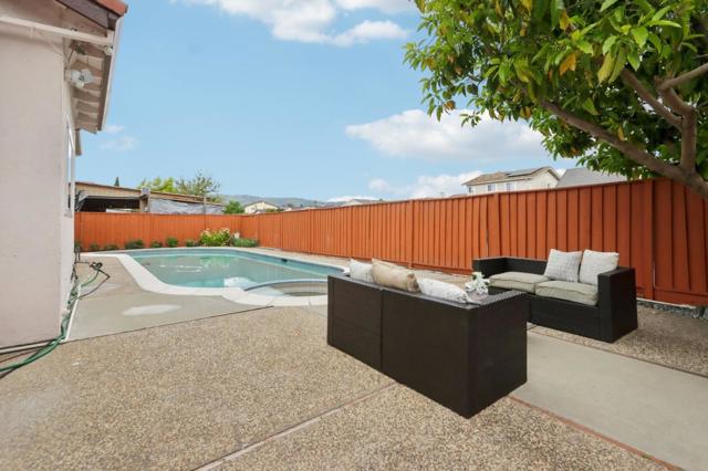 1288 Isengard Court, San Jose CA: https://media.crmls.org/mediaz/807fe16e-d794-4a1d-bca1-e910c86861f5.jpg