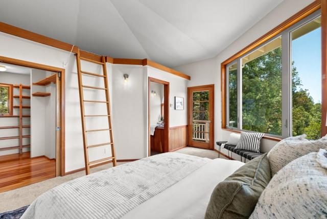 335 Wild Iris Lane, Santa Cruz CA: https://media.crmls.org/mediaz/80805435-1342-477a-97e4-7ecc48432bdb.jpg
