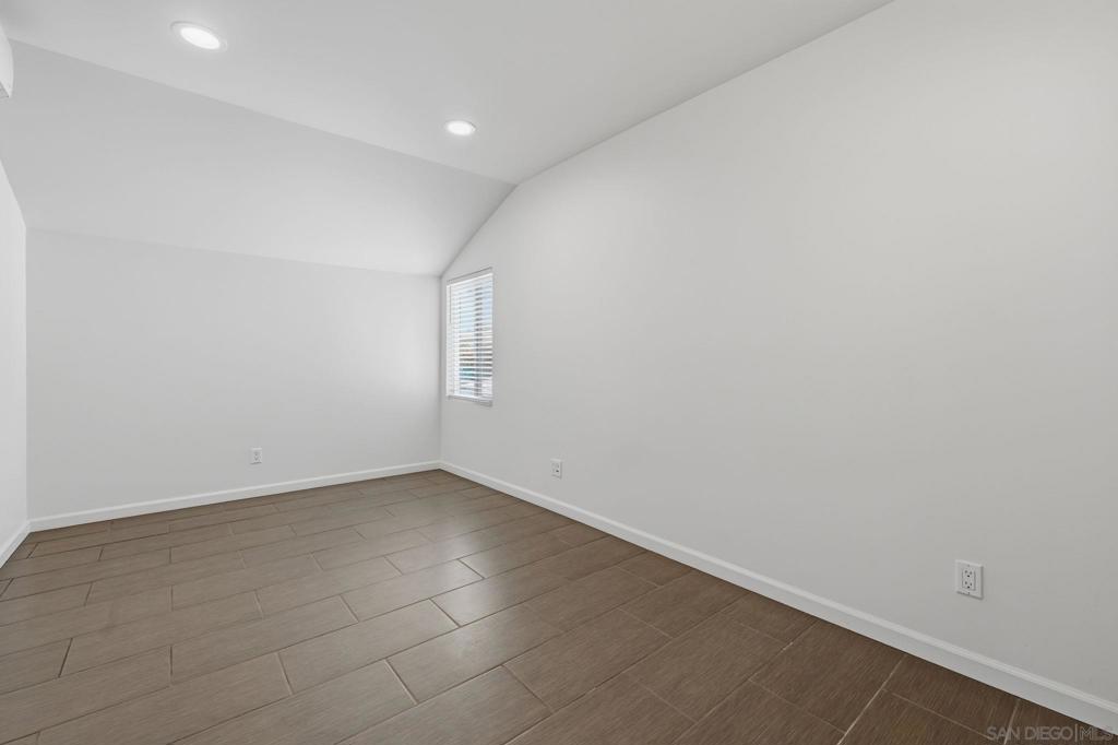 6463 Estrella Ave - photo 16
