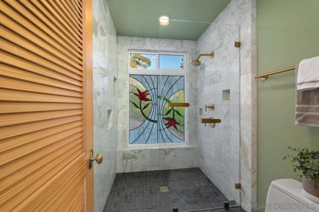 7233 Canyon Hill Ct, San Diego CA: https://media.crmls.org/mediaz/8080fc81-f21b-469d-8d41-67de803c271a.jpg