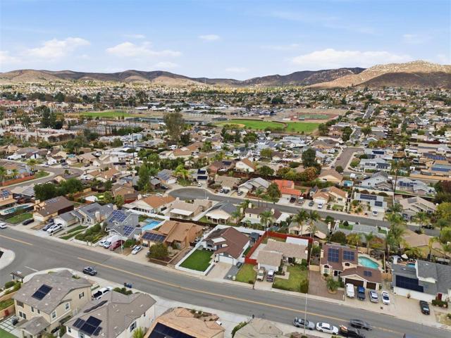 10660 Braverman Drive, Santee CA: https://media.crmls.org/mediaz/80814ab6-8efb-4bd2-ba5f-b515cade1bc0.jpg