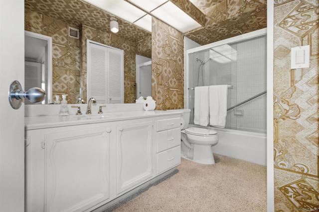 1780 Avenida Del Mundo, Coronado CA: https://media.crmls.org/mediaz/80824e0d-4783-4335-b349-04b171058cd2.jpg