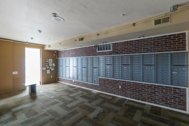 1060 S 3rd Street, San Jose CA: https://media.crmls.org/mediaz/8083ceee-cec1-4d68-bc83-3713c7c01194.jpg
