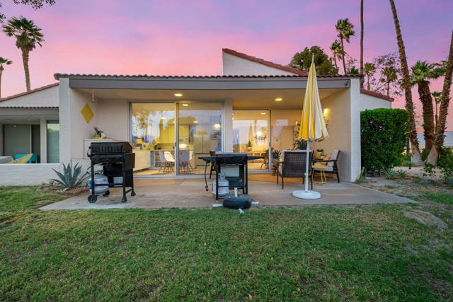 2501 N Whitewater Club Drive, Palm Springs CA: https://media.crmls.org/mediaz/808414b3-a4e9-4529-b3de-a52d5ff28d6b.jpg
